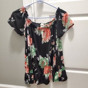 Sew In Love Floral Black Top Made In U.S.A Size Large